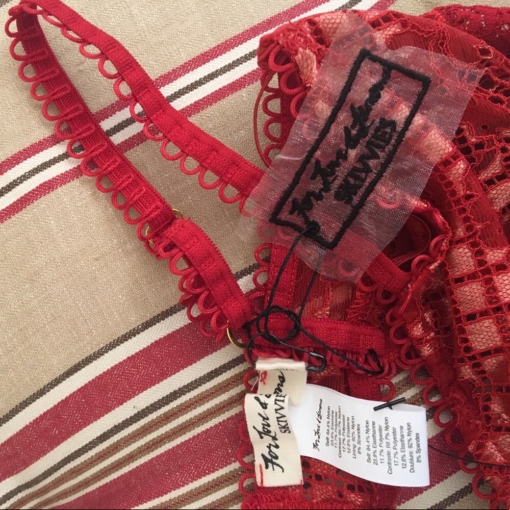 NWT For love & lemons Etienne lace bodysuit - Picture 4 of 8